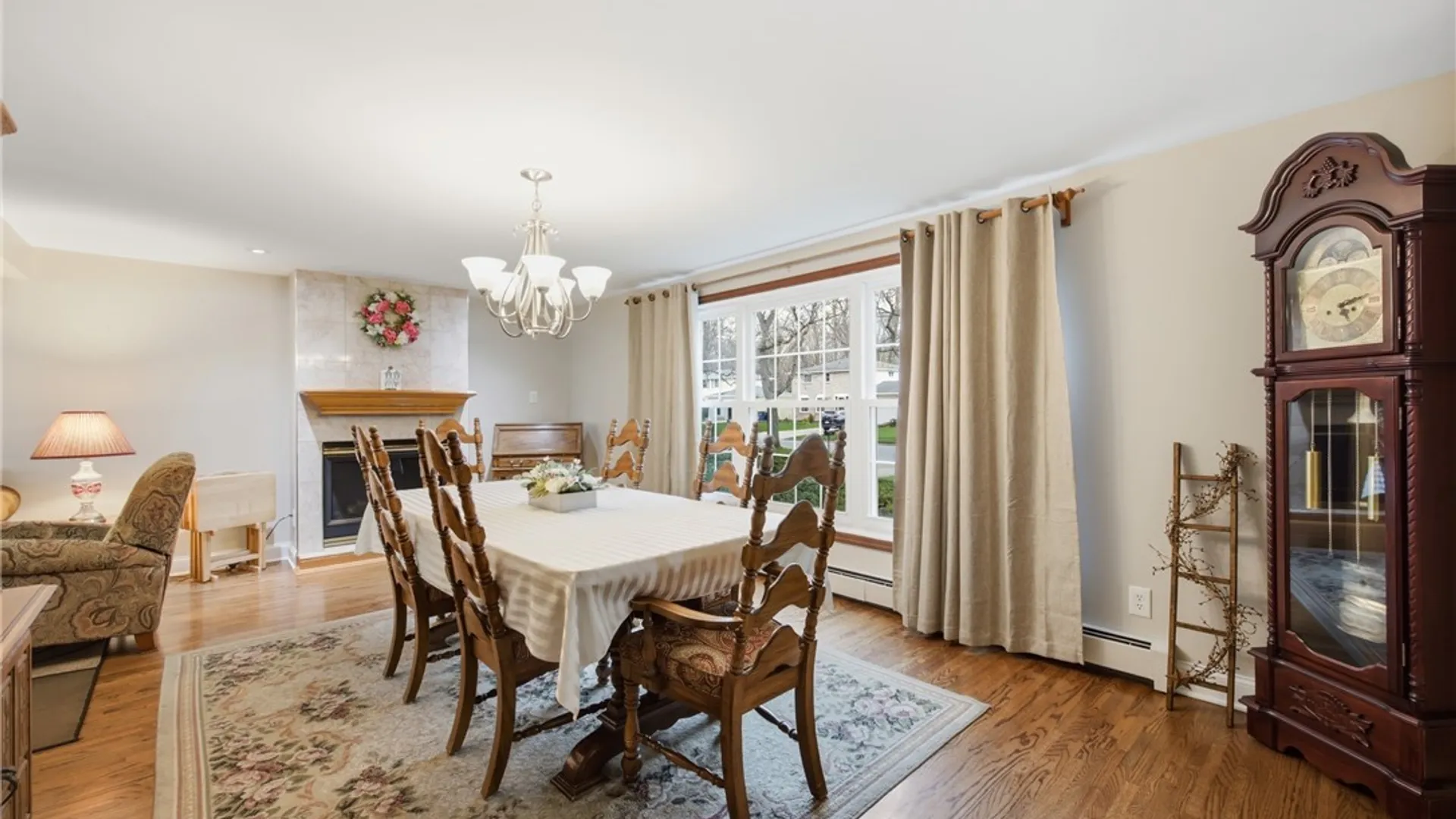 Property at 379 Vine Lane, Amherst, NY 14228 10