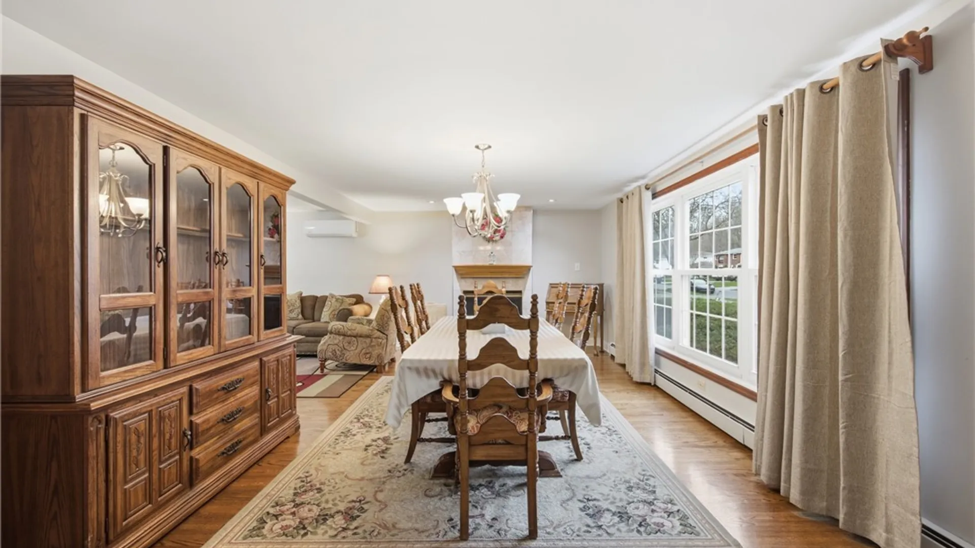 Property at 379 Vine Lane, Amherst, NY 14228 11