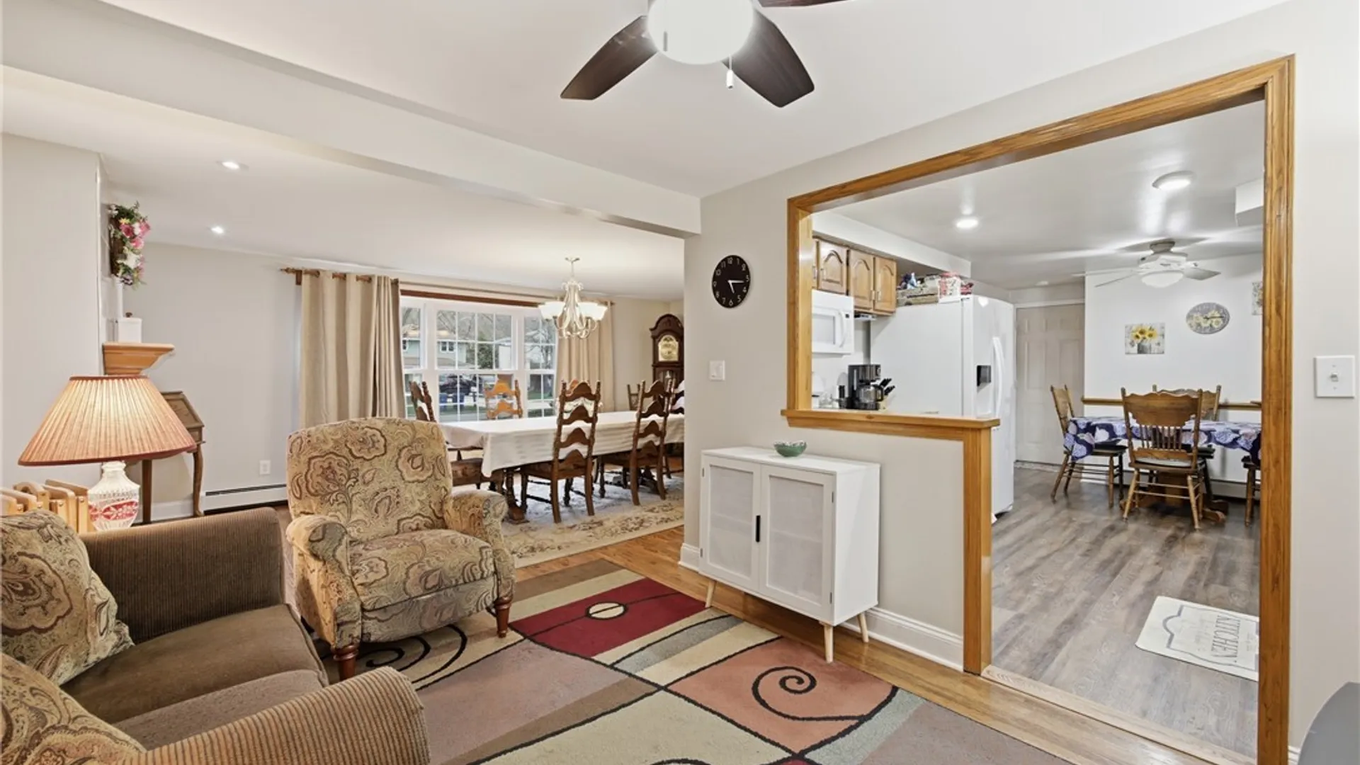 Property at 379 Vine Lane, Amherst, NY 14228 14