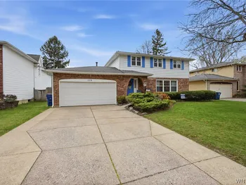 379 Vine Lane, Amherst, NY 14228