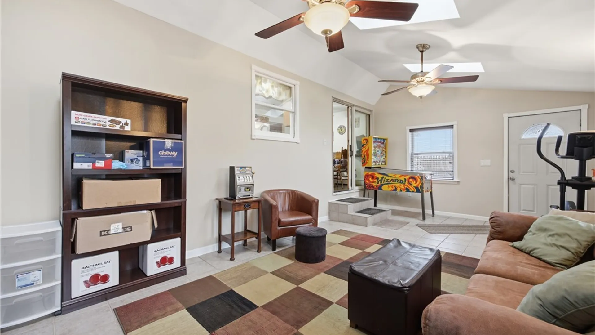 Property at 379 Vine Lane, Amherst, NY 14228 25