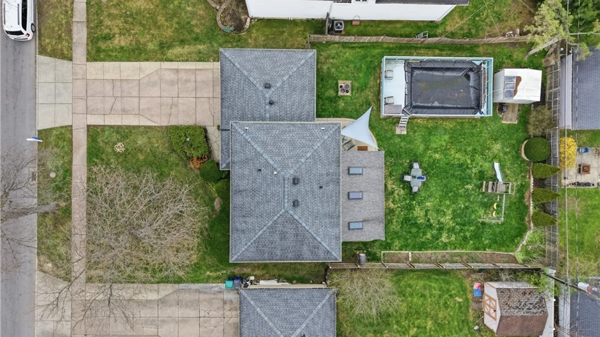 Property at 379 Vine Lane, Amherst, NY 14228 42