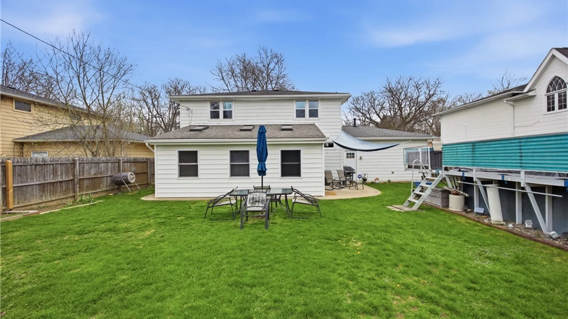 Property at 379 Vine Lane, Amherst, NY 14228 5