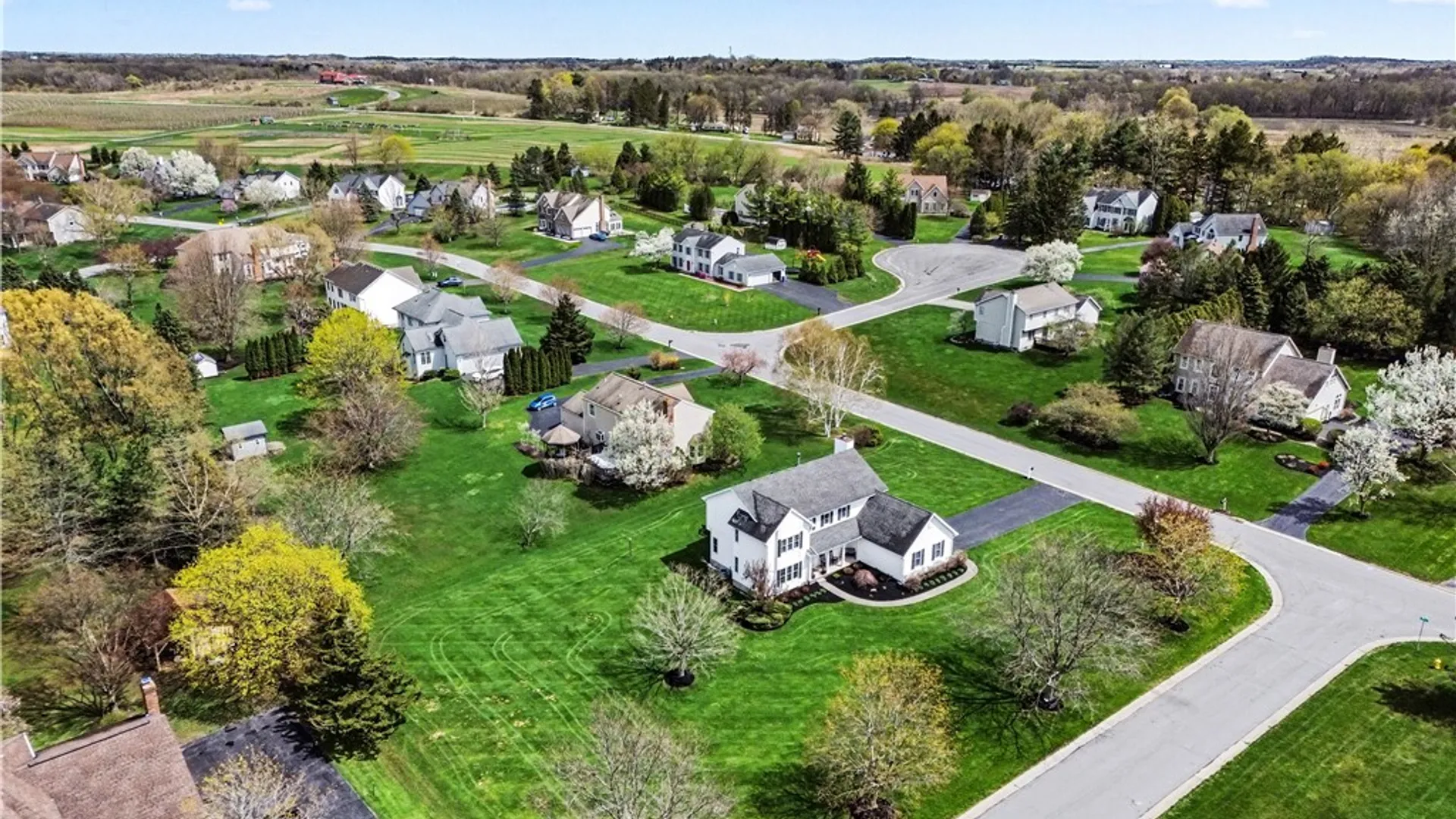 Property at 8 Wayshire Drive, Penfield, NY 14526 33