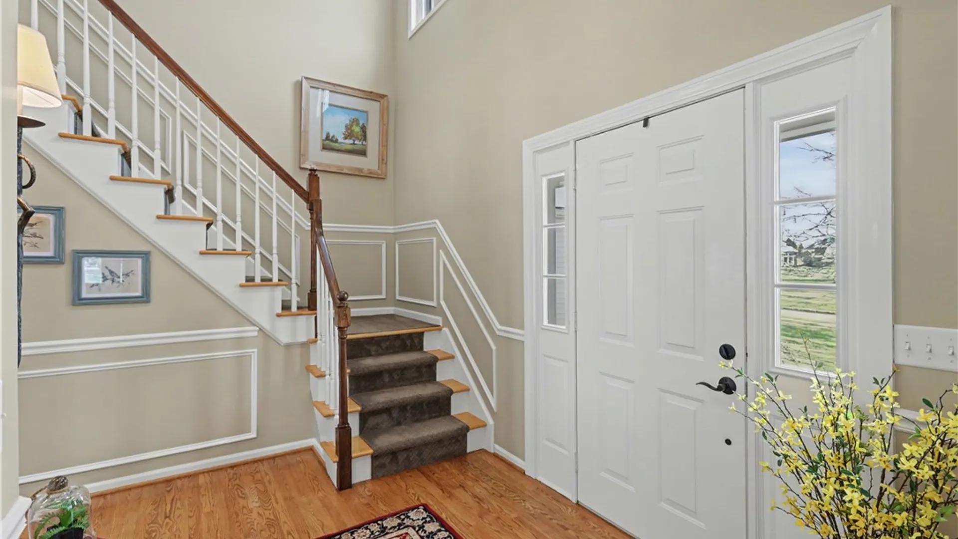 Property at 8 Wayshire Drive, Penfield, NY 14526 4