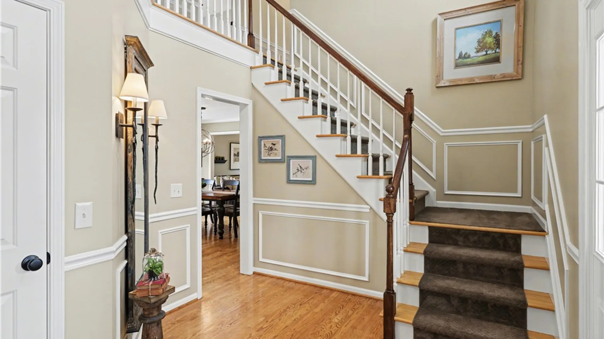 Property at 8 Wayshire Drive, Penfield, NY 14526 5