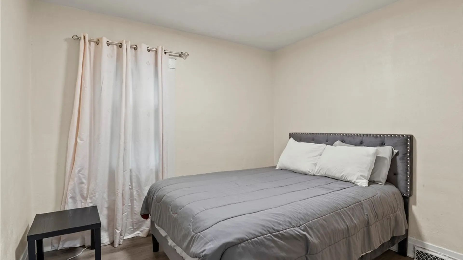 Property at 1812 18th Street, Niagara Falls, NY 14305 22