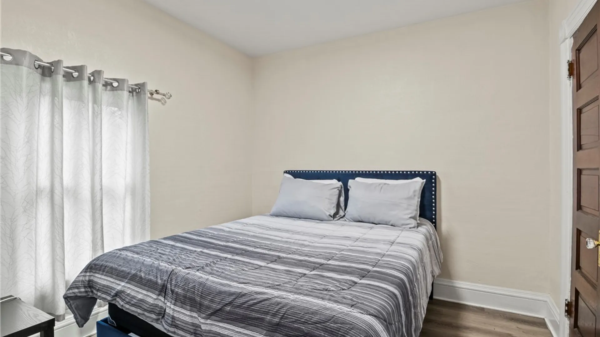Property at 1812 18th Street, Niagara Falls, NY 14305 28