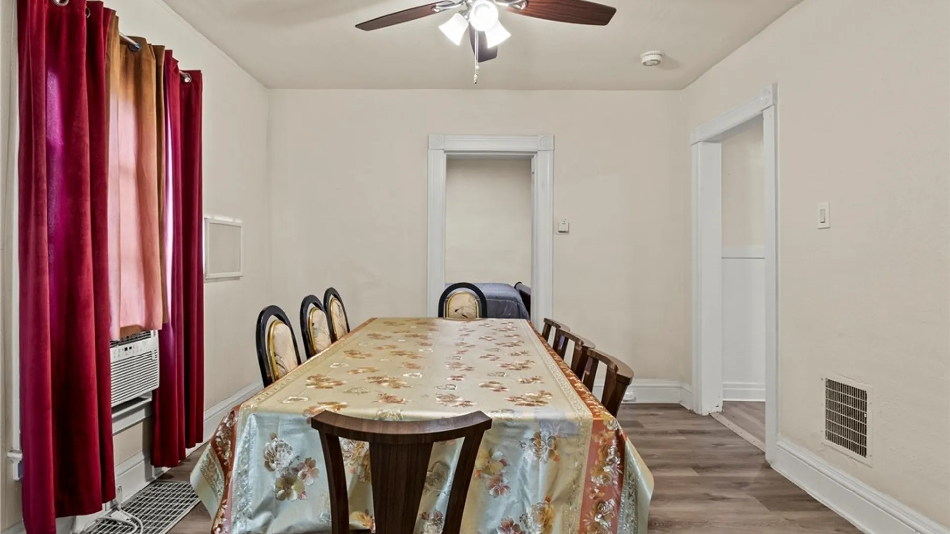 Property at 1812 18th Street, Niagara Falls, NY 14305 8