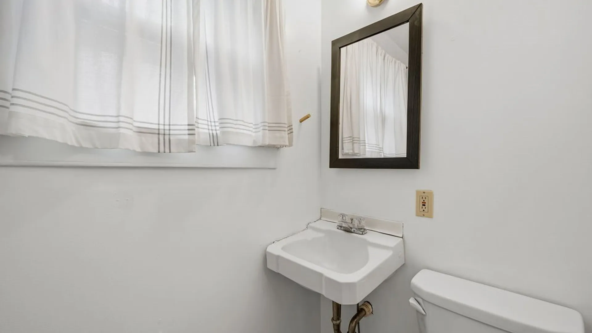 Property at 175 Niagara Street, Lewiston, NY 14092 26