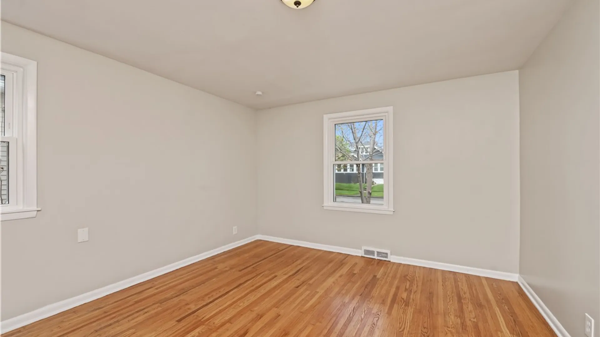 Property at 265 Springfield Avenue, Rochester, NY 14609 10