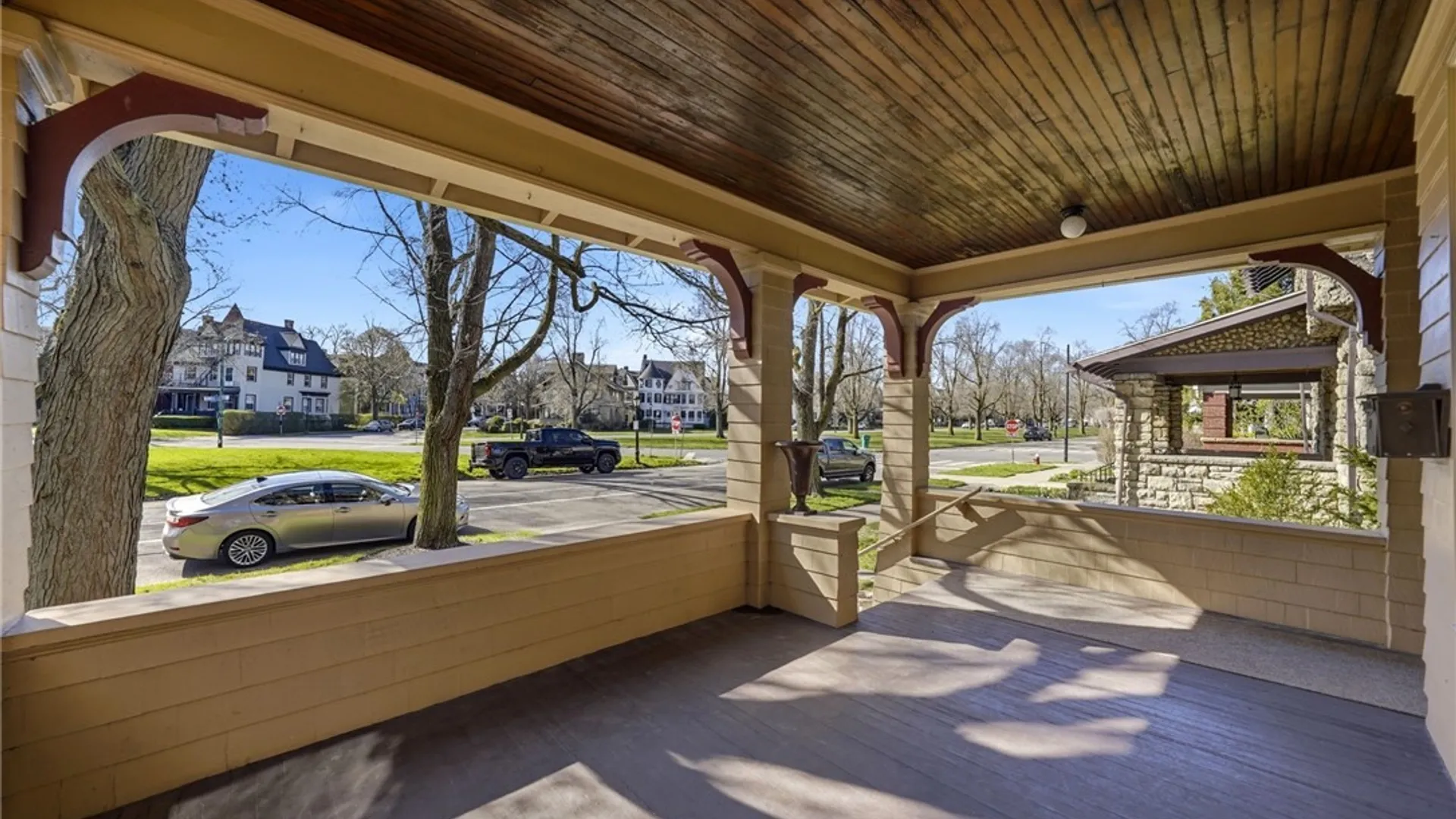 Property at 82 Bidwell Parkway, Buffalo, NY 14222 2