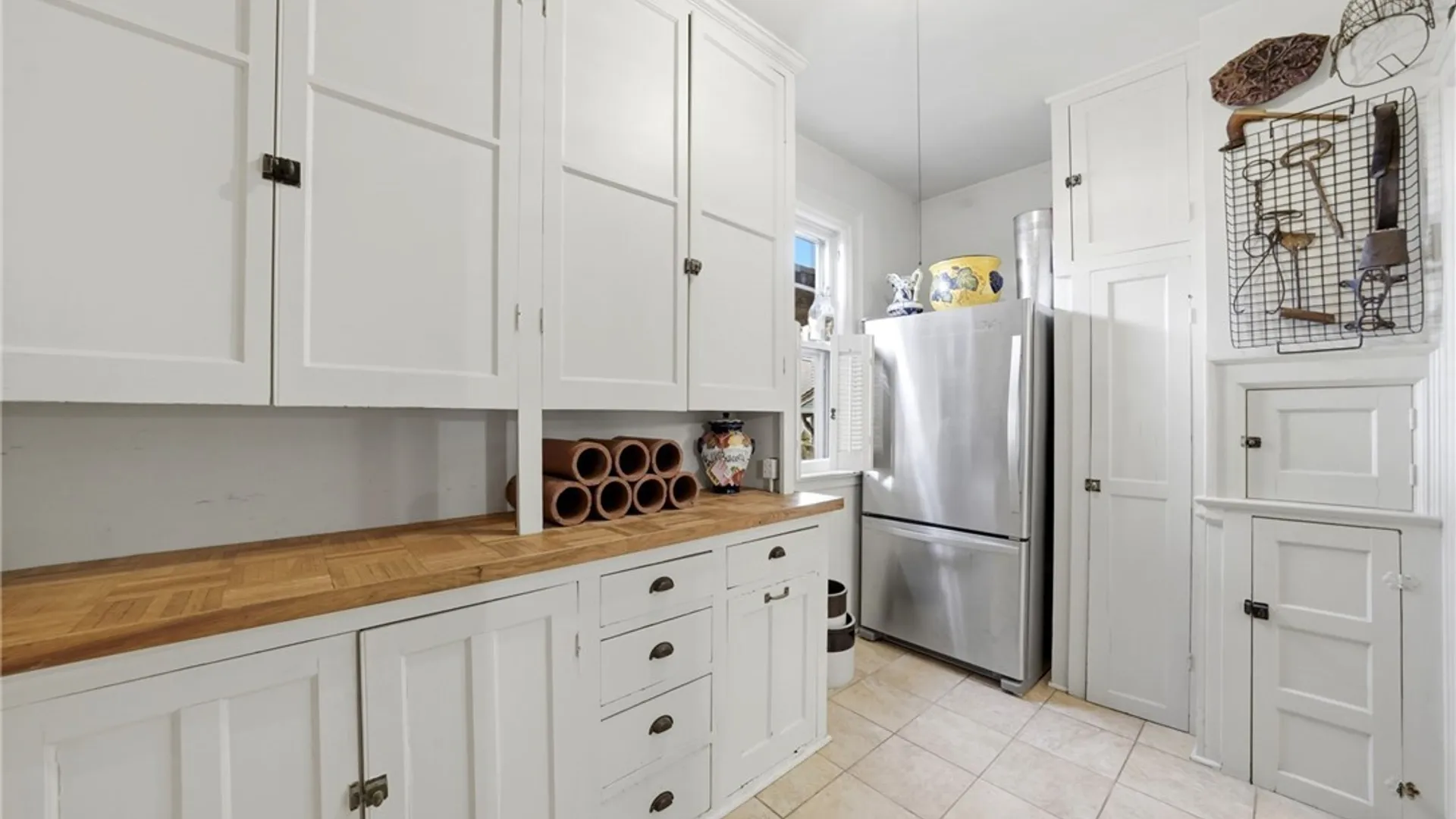 Property at 82 Bidwell Parkway, Buffalo, NY 14222 20