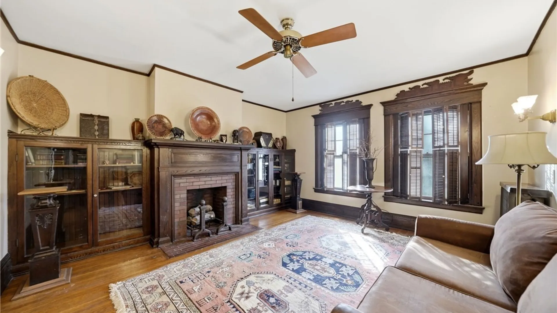 Property at 82 Bidwell Parkway, Buffalo, NY 14222 25