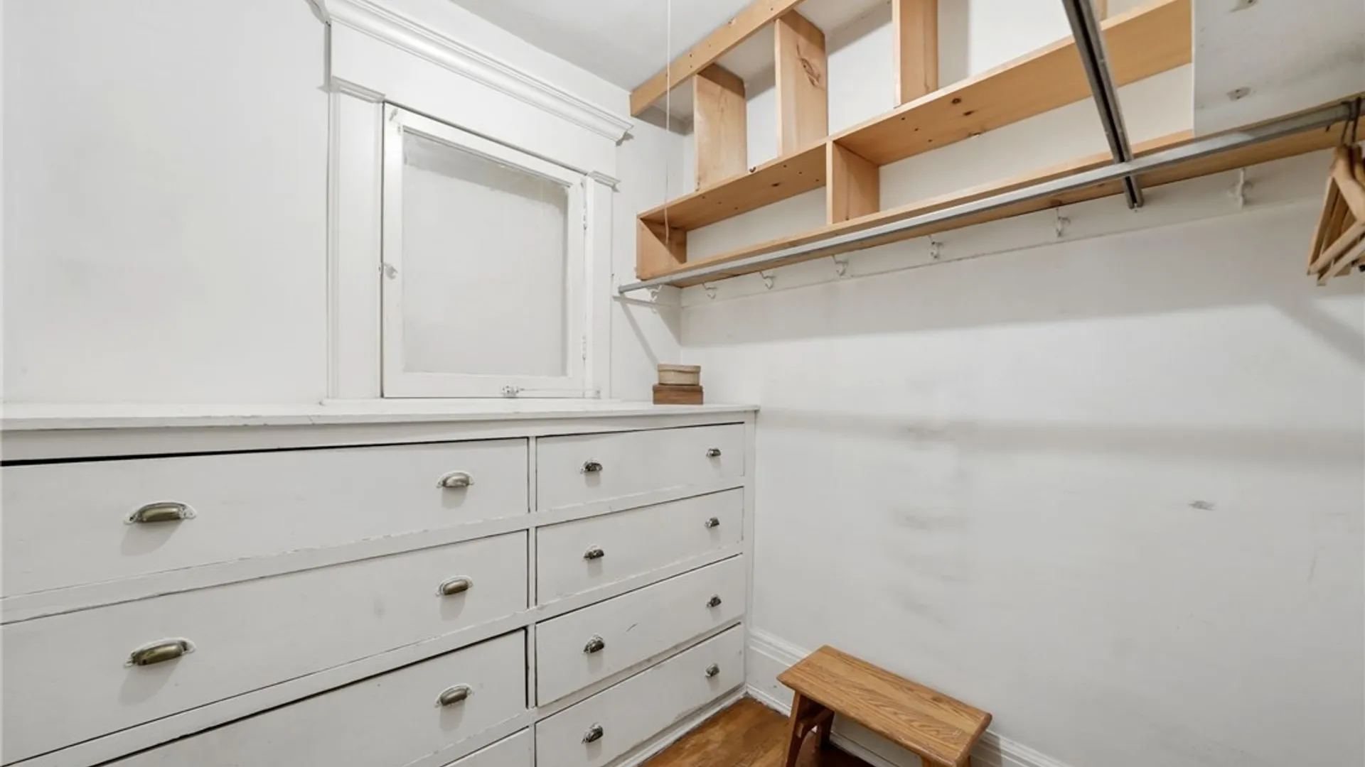 Property at 82 Bidwell Parkway, Buffalo, NY 14222 31