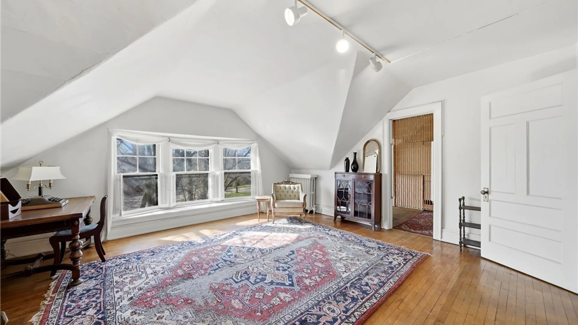 Property at 82 Bidwell Parkway, Buffalo, NY 14222 39