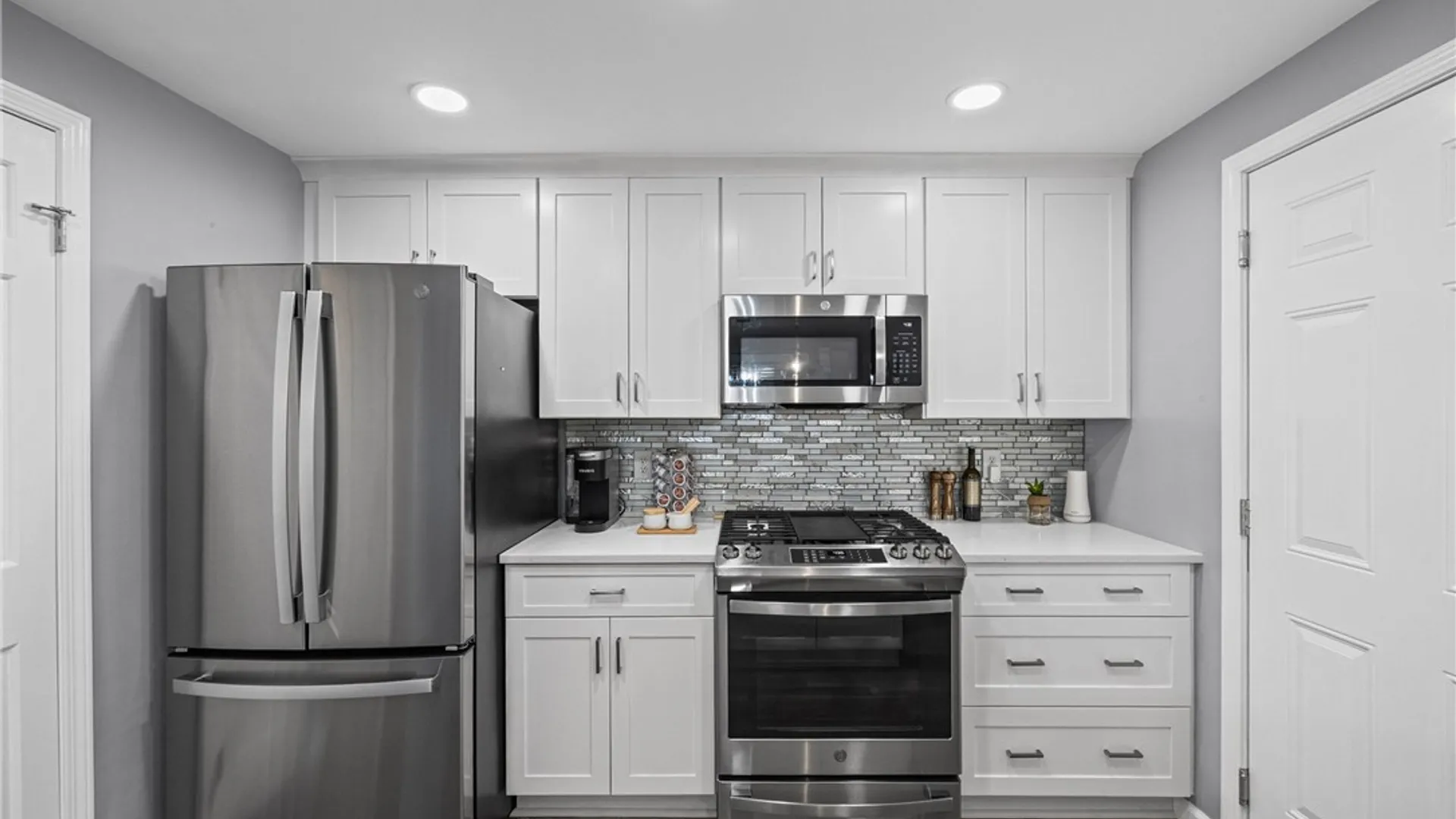 Property at 28 Blue Ridge Road, Penfield, NY 14526 18