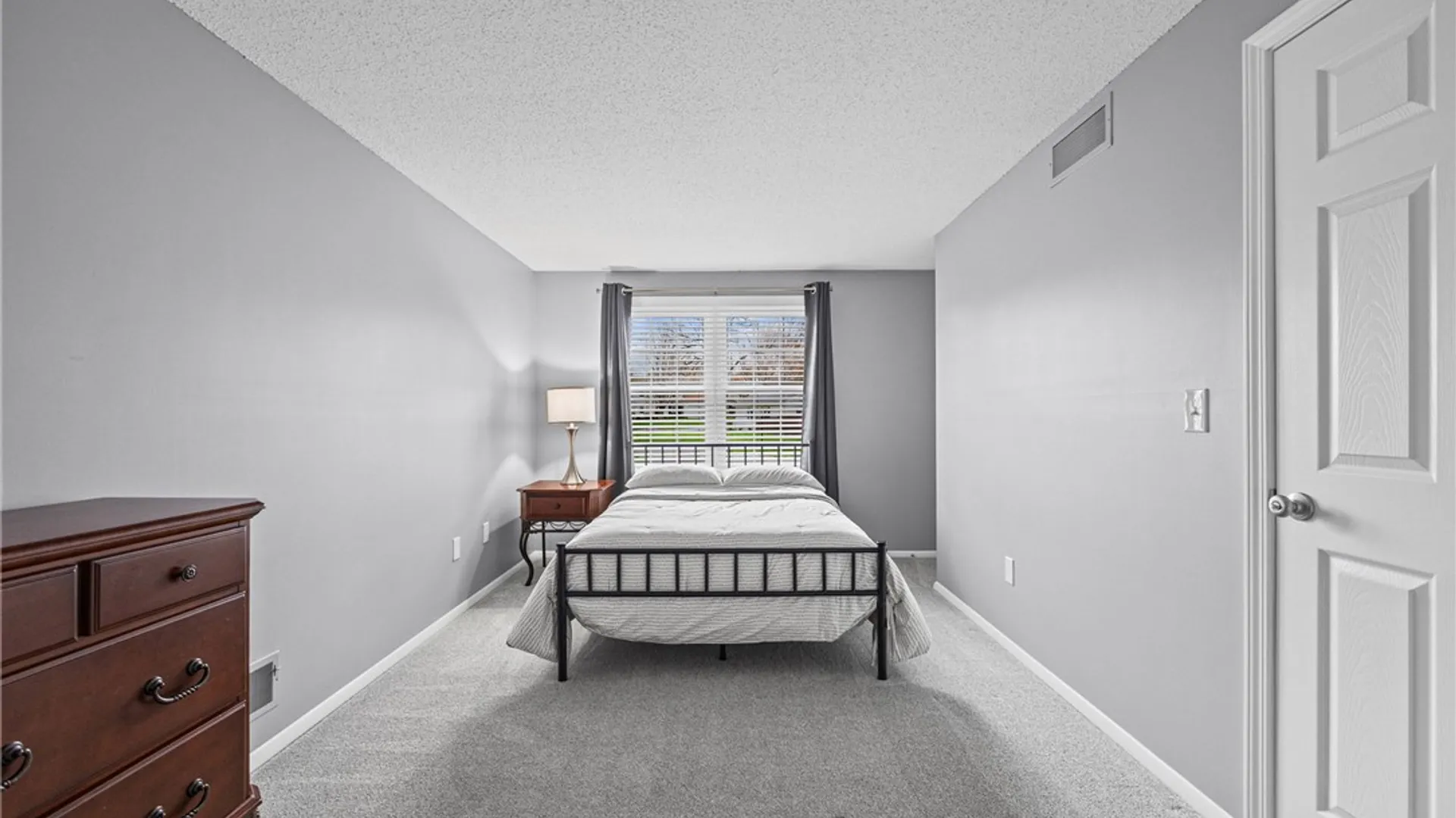 Property at 28 Blue Ridge Road, Penfield, NY 14526 30