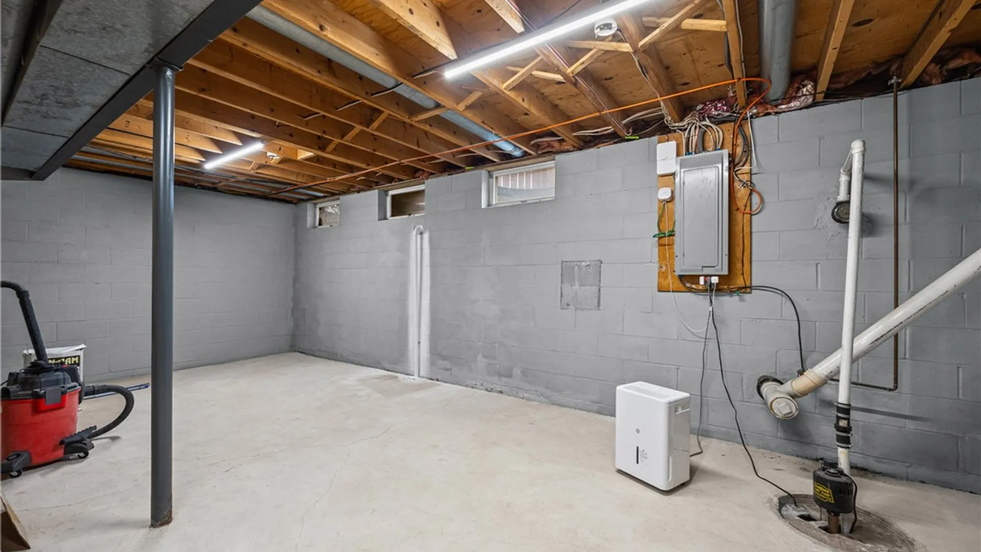 Property at 28 Blue Ridge Road, Penfield, NY 14526 33