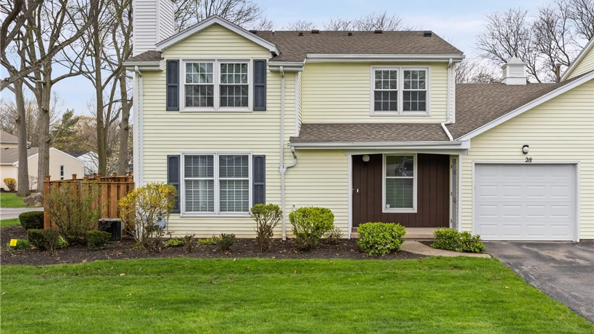 Property at 28 Blue Ridge Road, Penfield, NY 14526 4