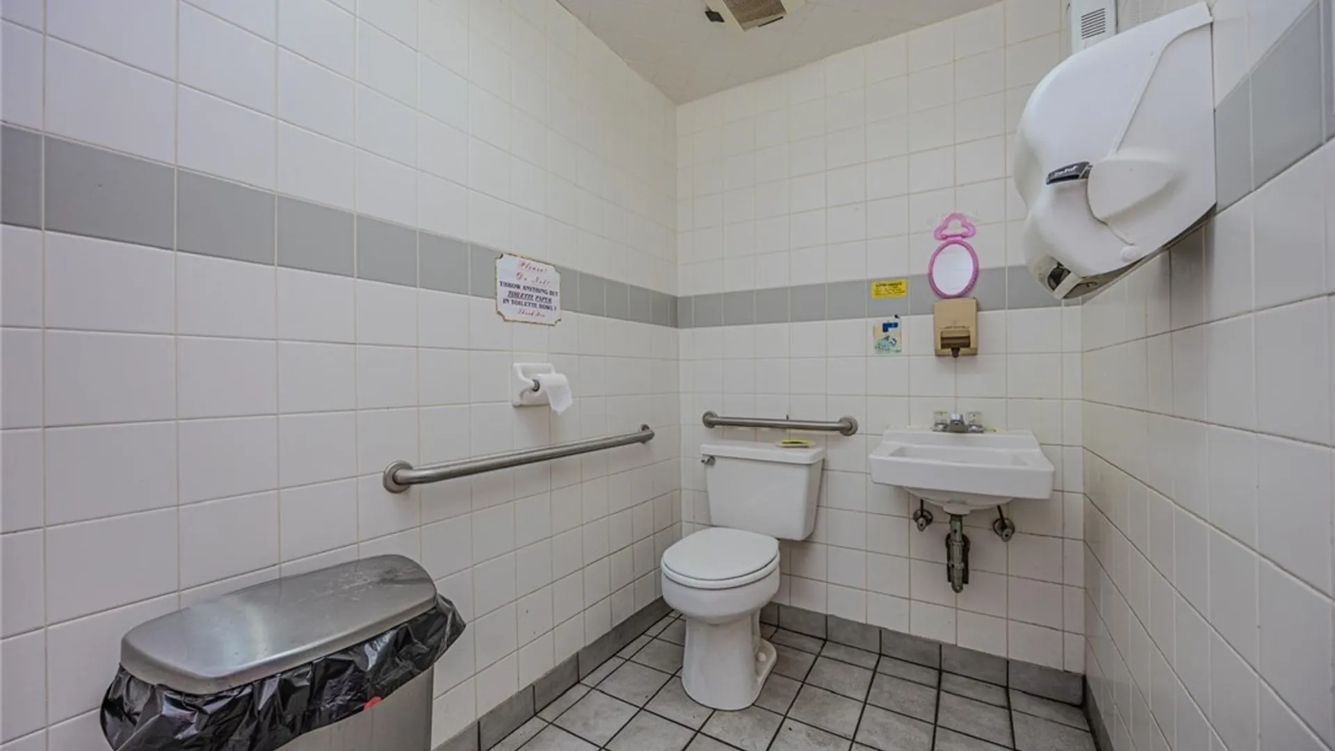 Property at 294 Ferry, Buffalo, NY 14213 16