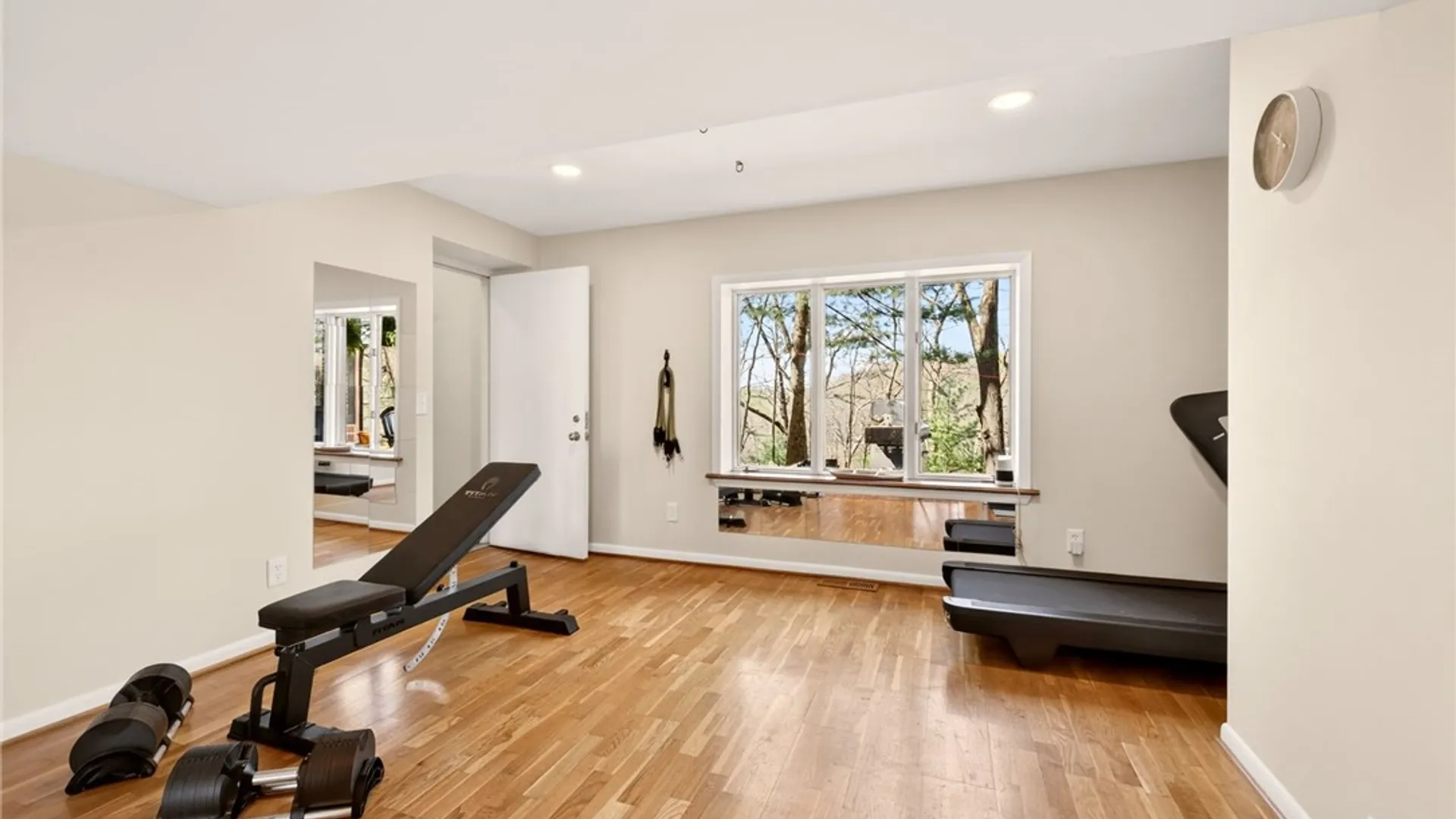 Property at 1 Lacoma Lane, Perinton, NY 14534 18