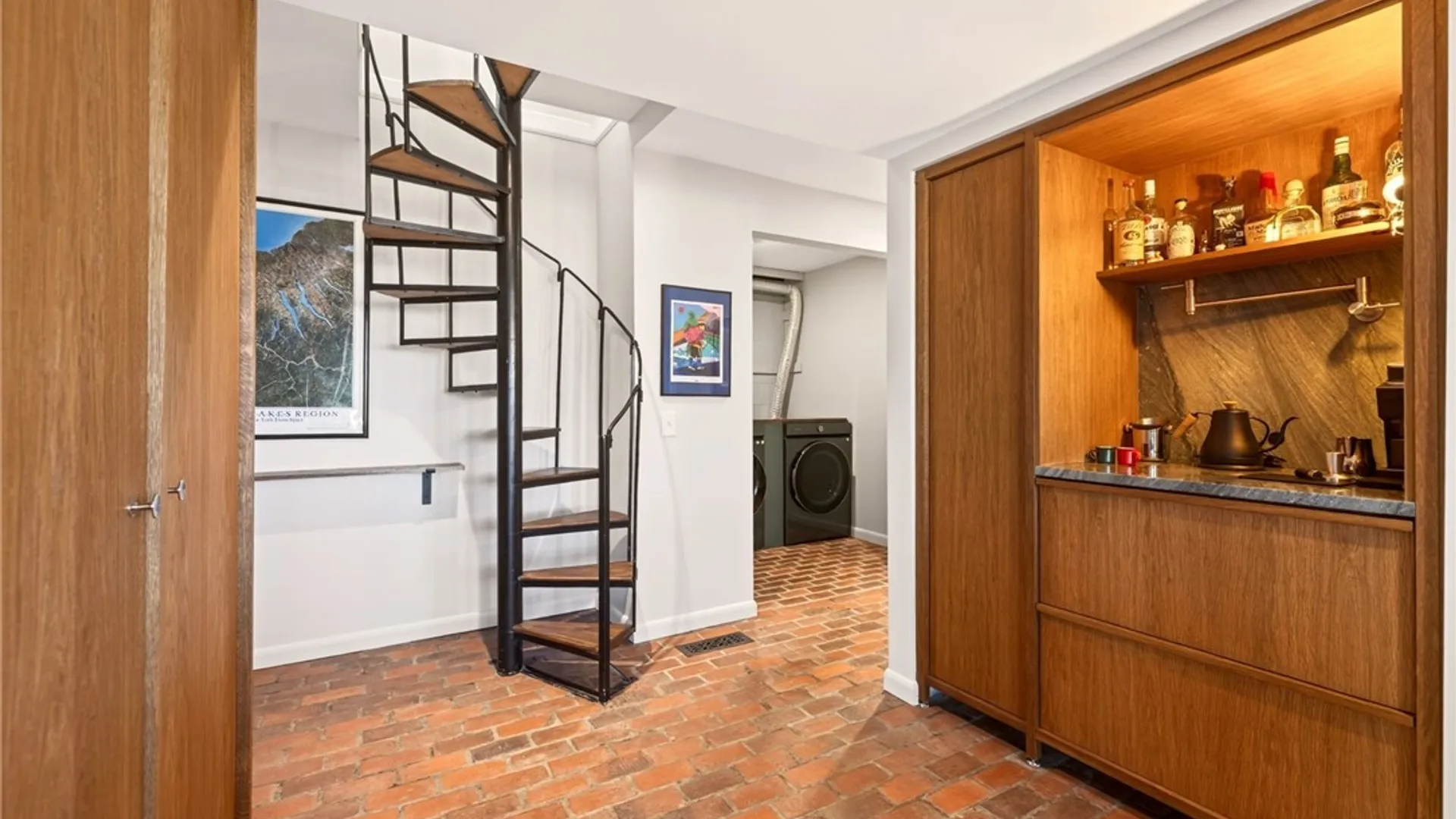 Property at 1 Lacoma Lane, Perinton, NY 14534 22