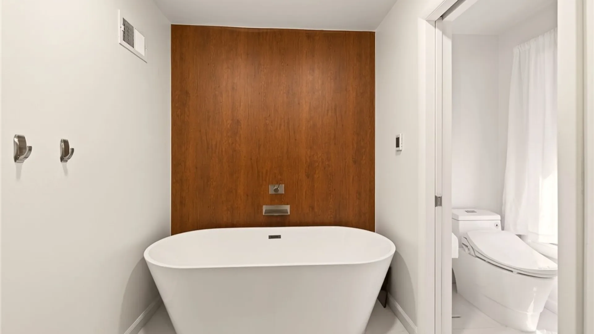 Property at 1 Lacoma Lane, Perinton, NY 14534 31