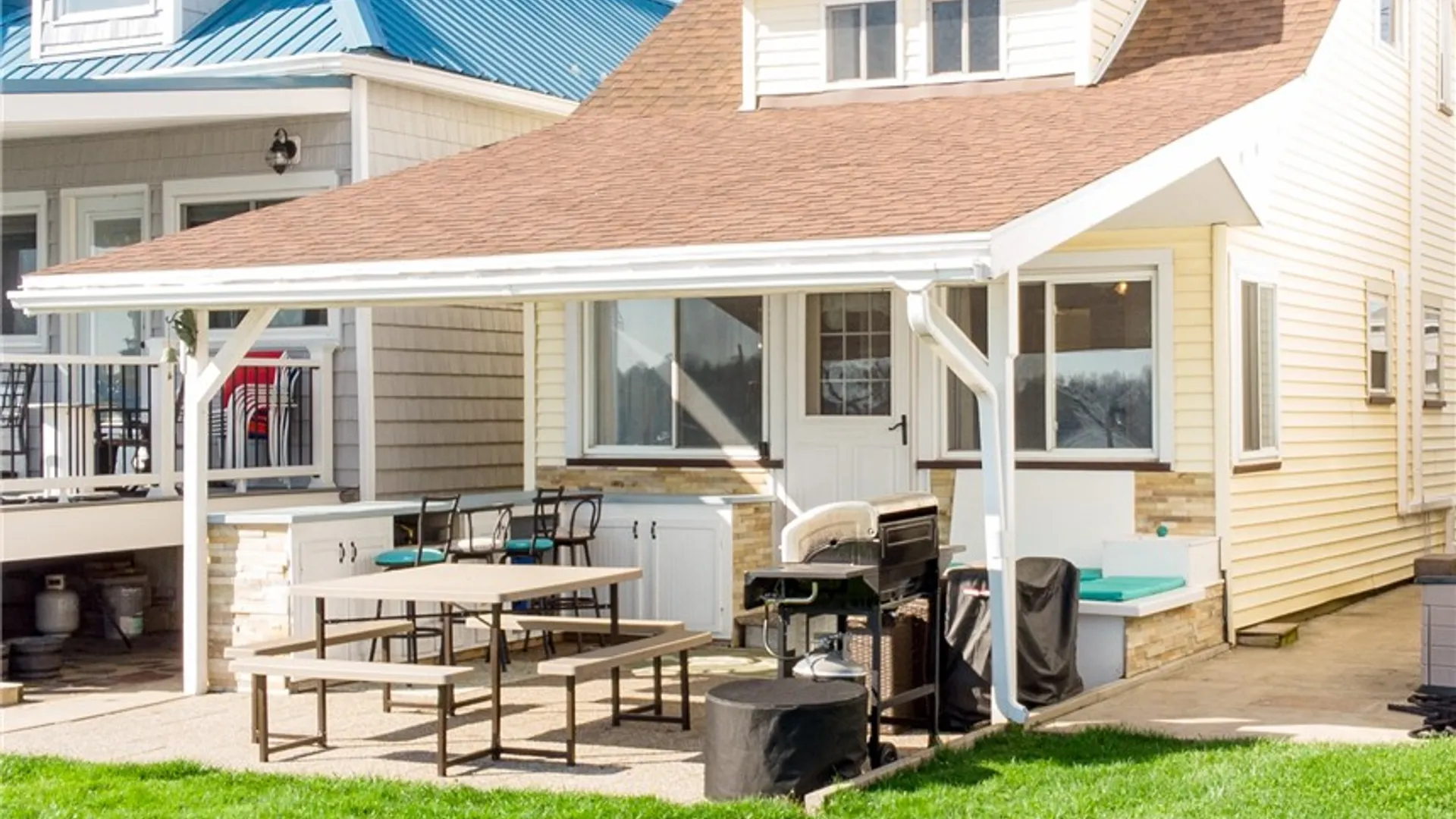 Property at 8546 Gardenier Lane, Sodus, NY 14555 2