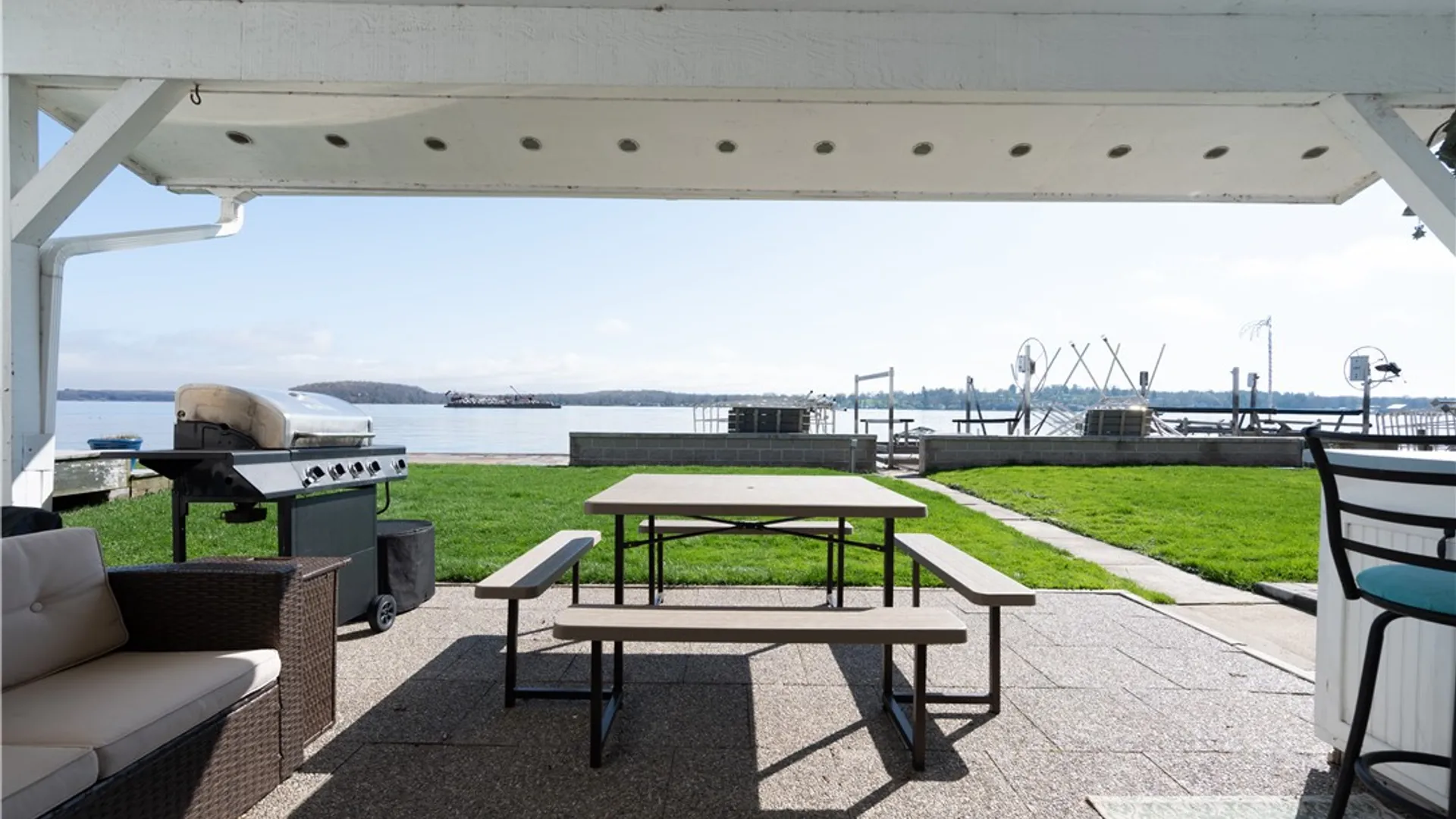 Property at 8546 Gardenier Lane, Sodus, NY 14555 5