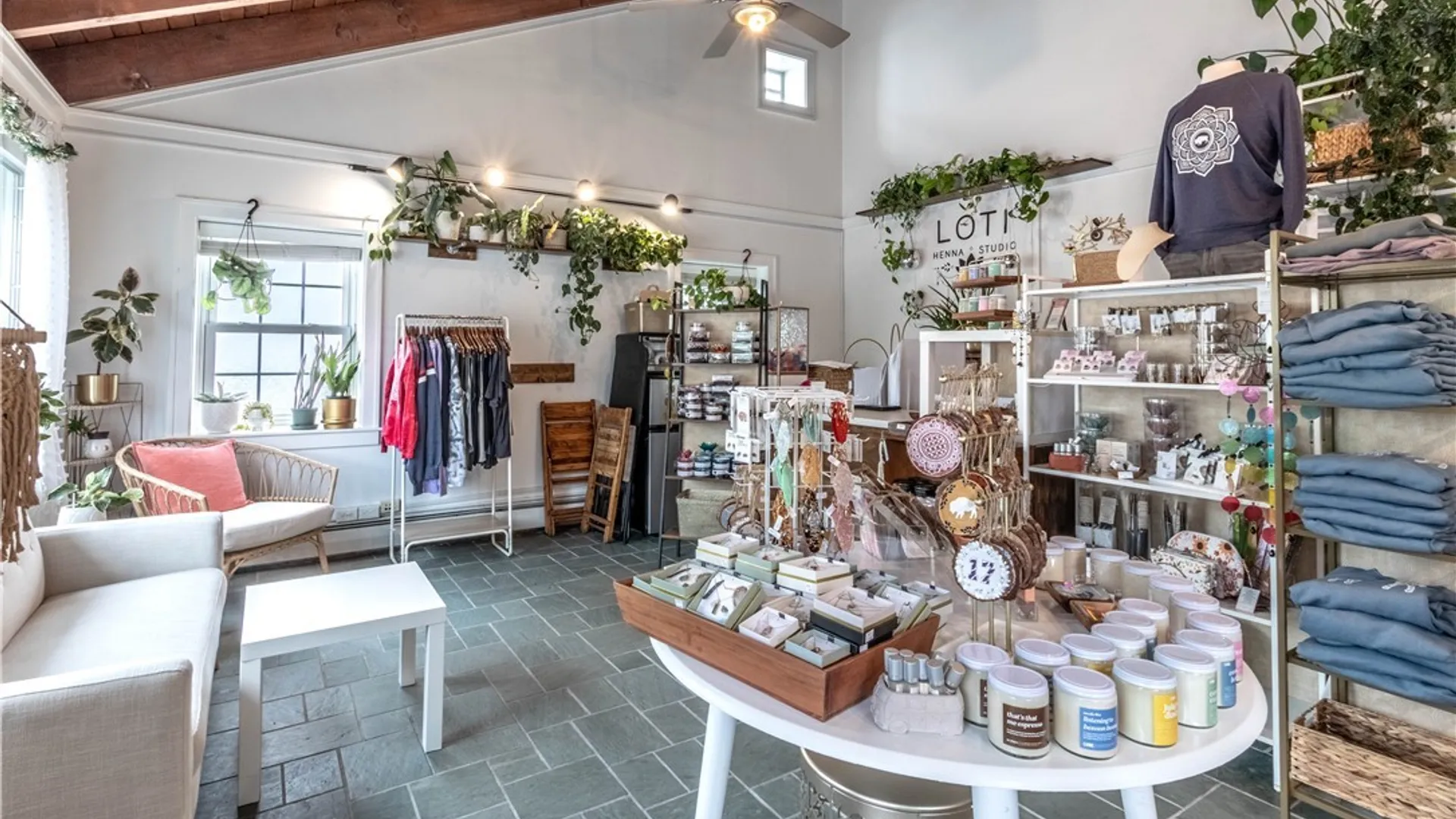 Property at 189 Buffalo Street, Hamburg, NY 14075 5