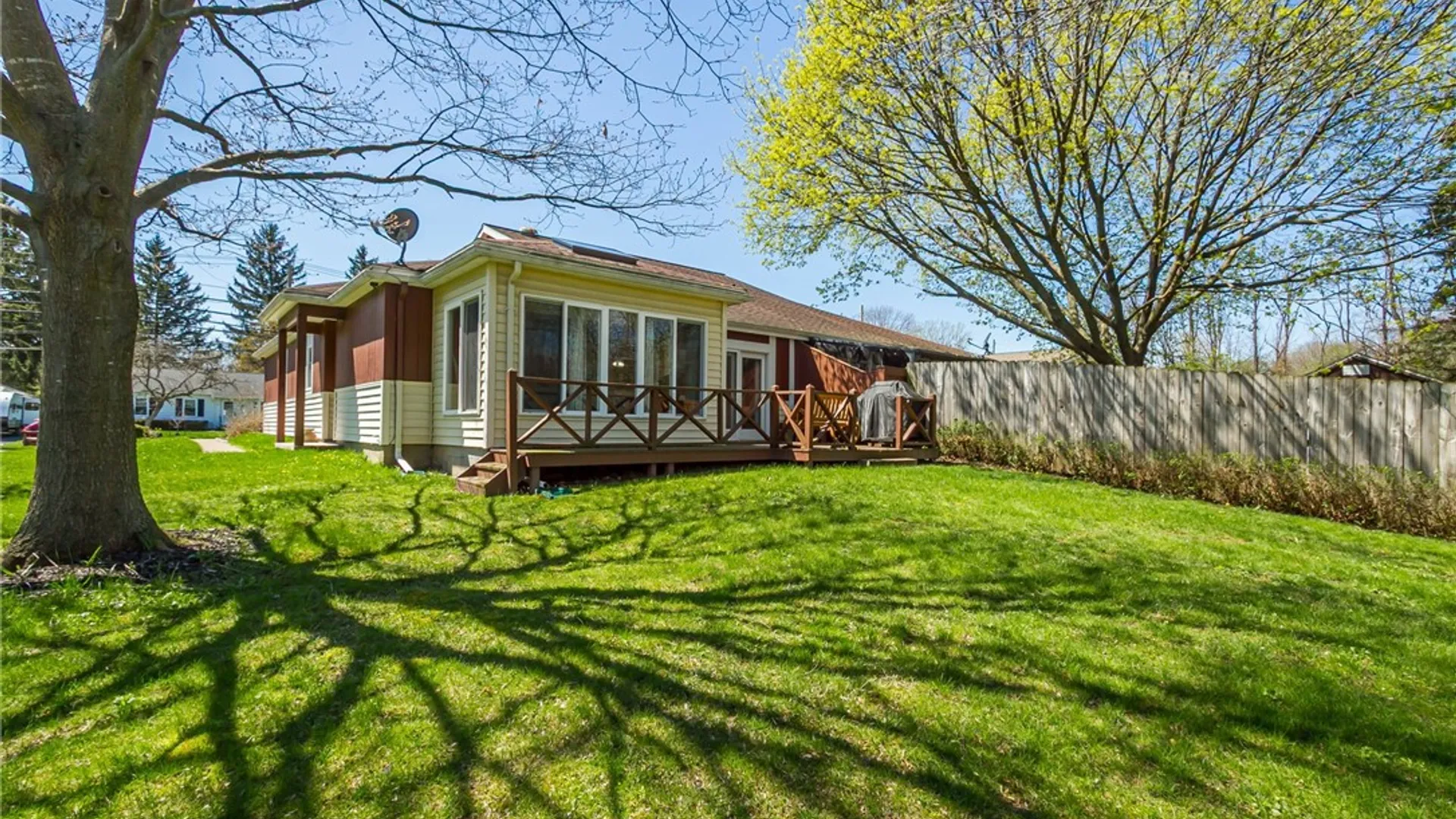 Property at 151 N Bloomfield Rd, Canandaigua City, NY 14424 28