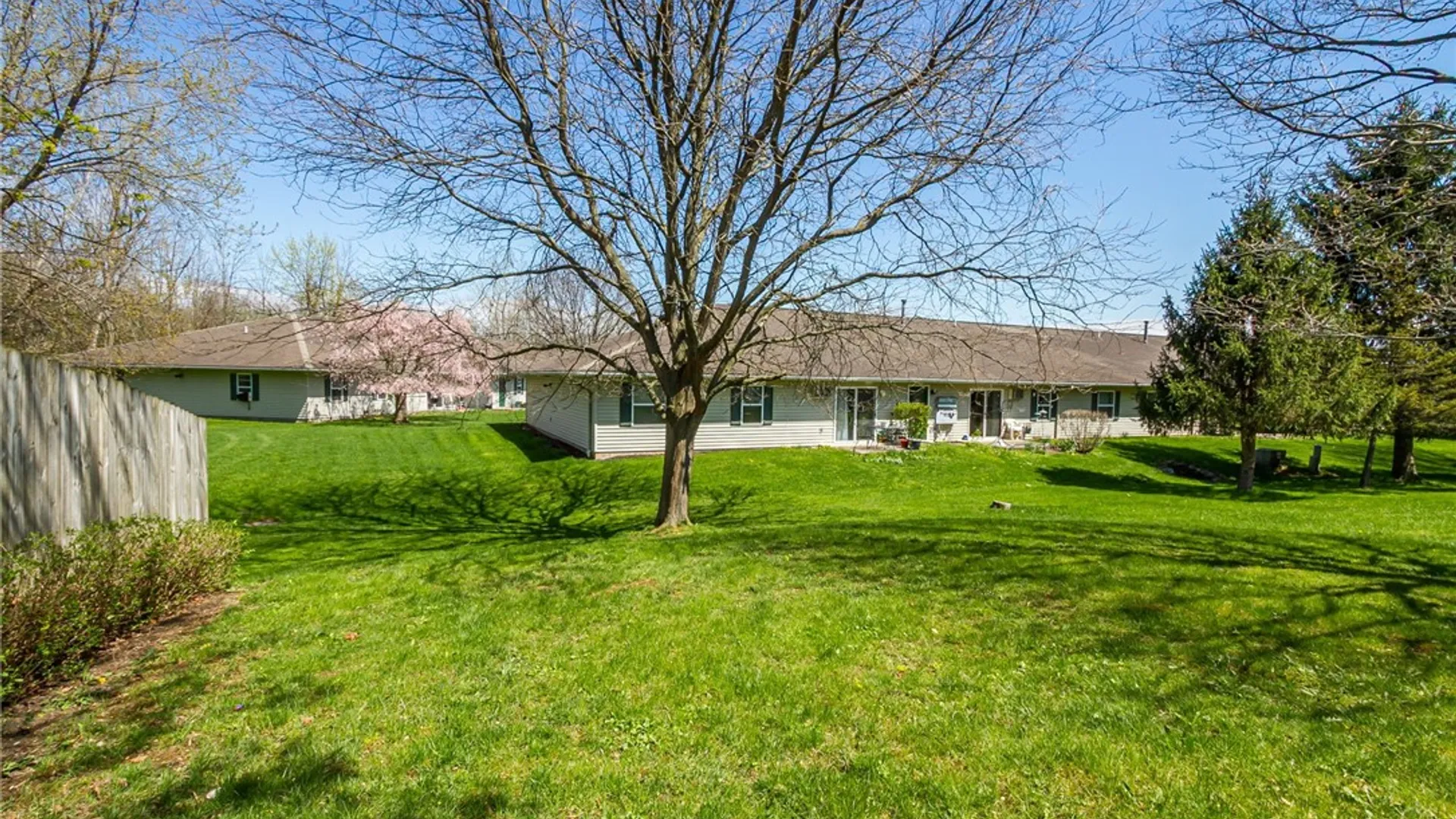 Property at 151 N Bloomfield Rd, Canandaigua City, NY 14424 33