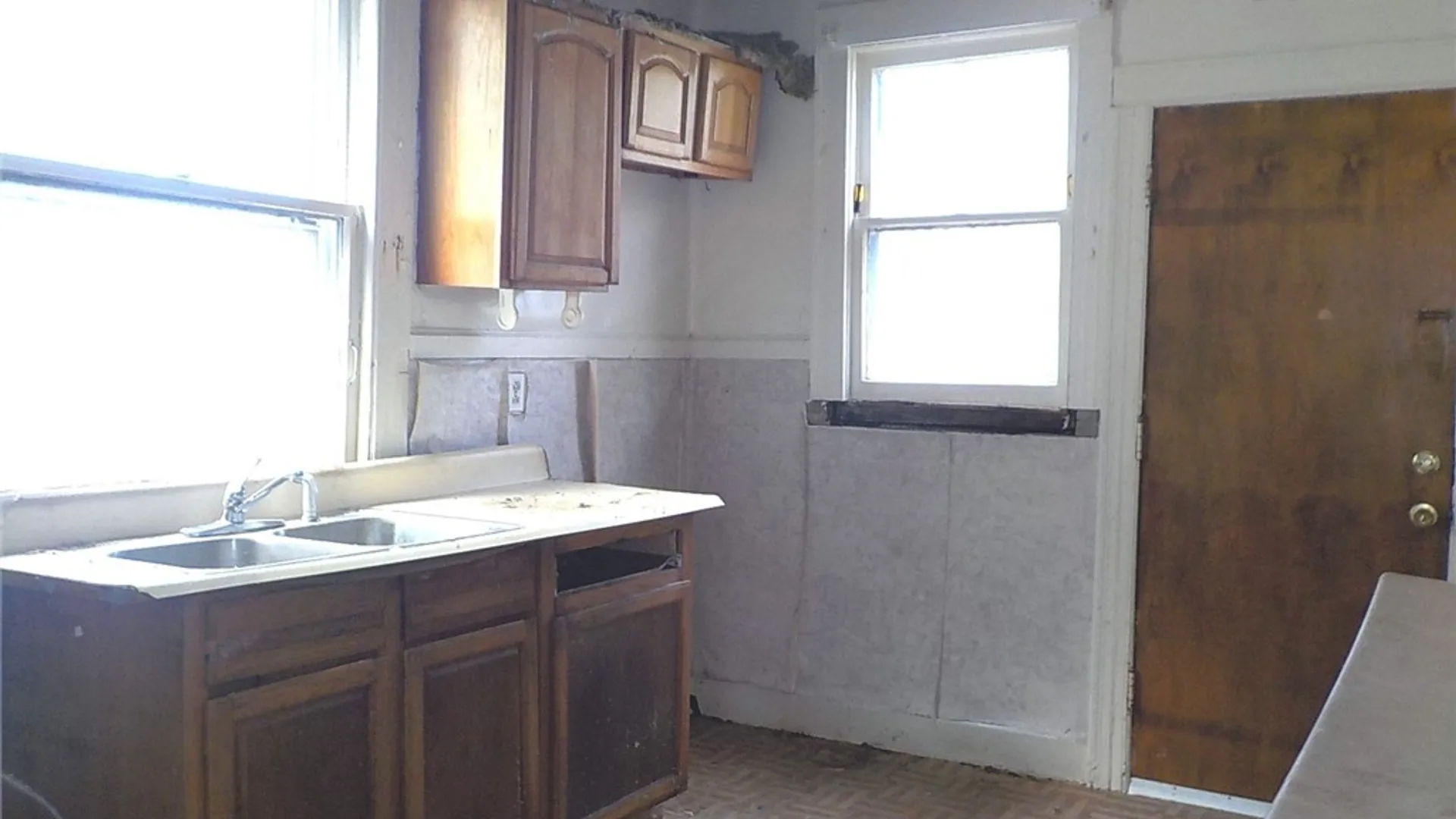 Property at 370 Cottage Street, Rochester, NY 14611 7