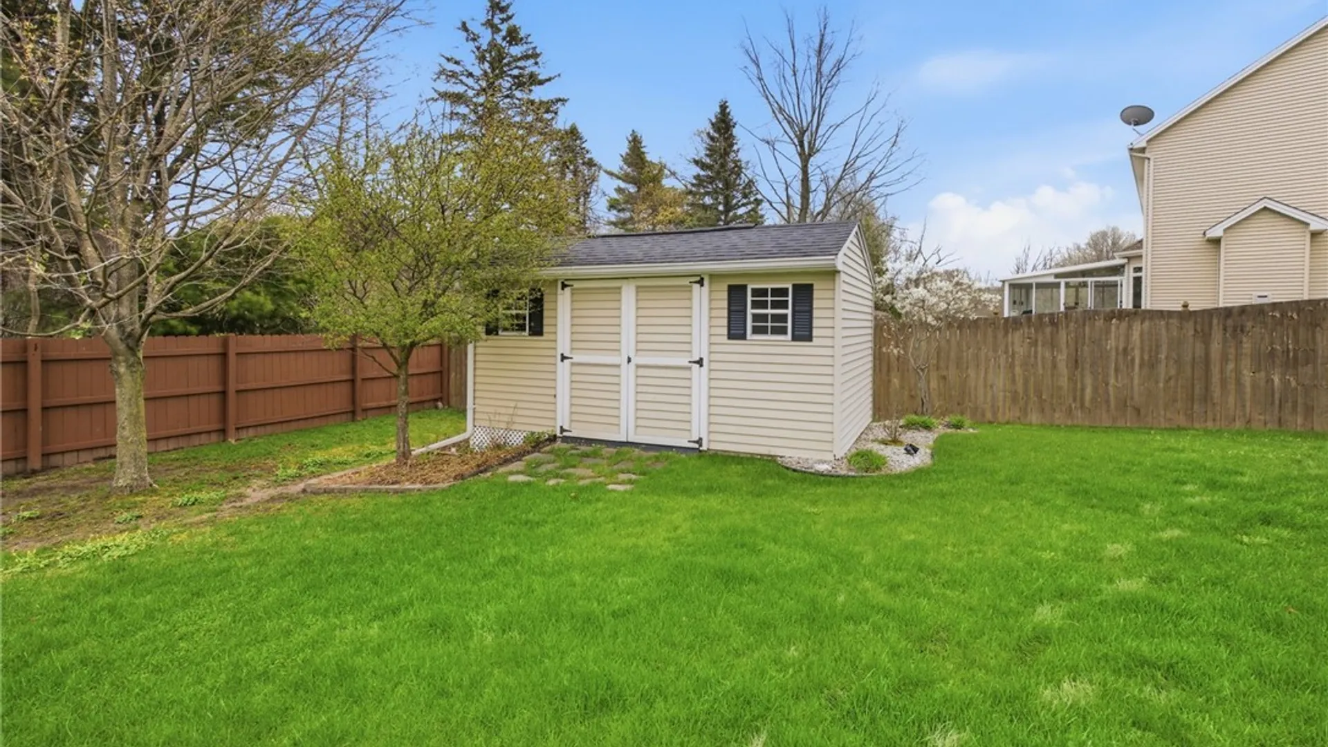 Property at 4613 Brentwood Drive, Clarence, NY 14221 14