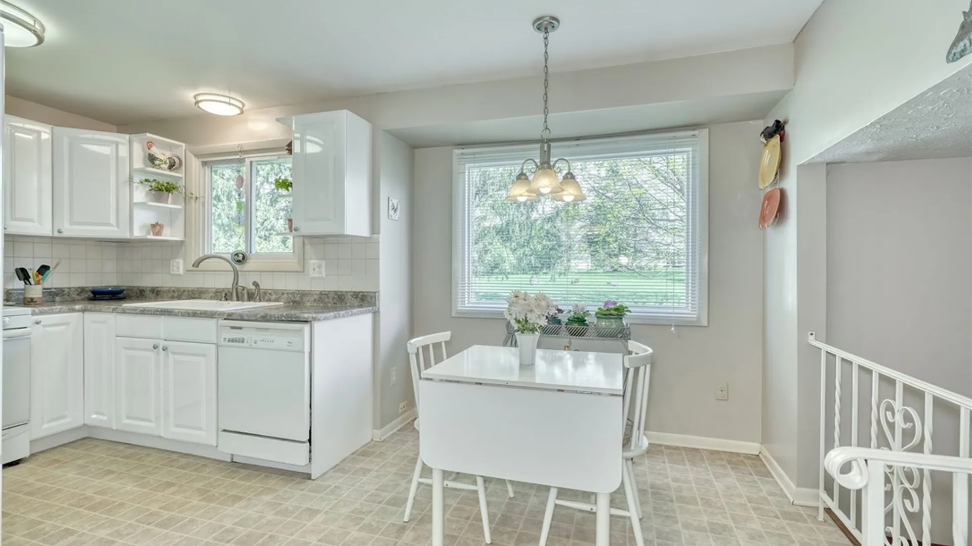 Property at 140 Rodney Lane, Penfield, NY 14625 13