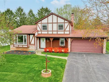 Property at 140 Rodney Lane, Penfield, NY 14625