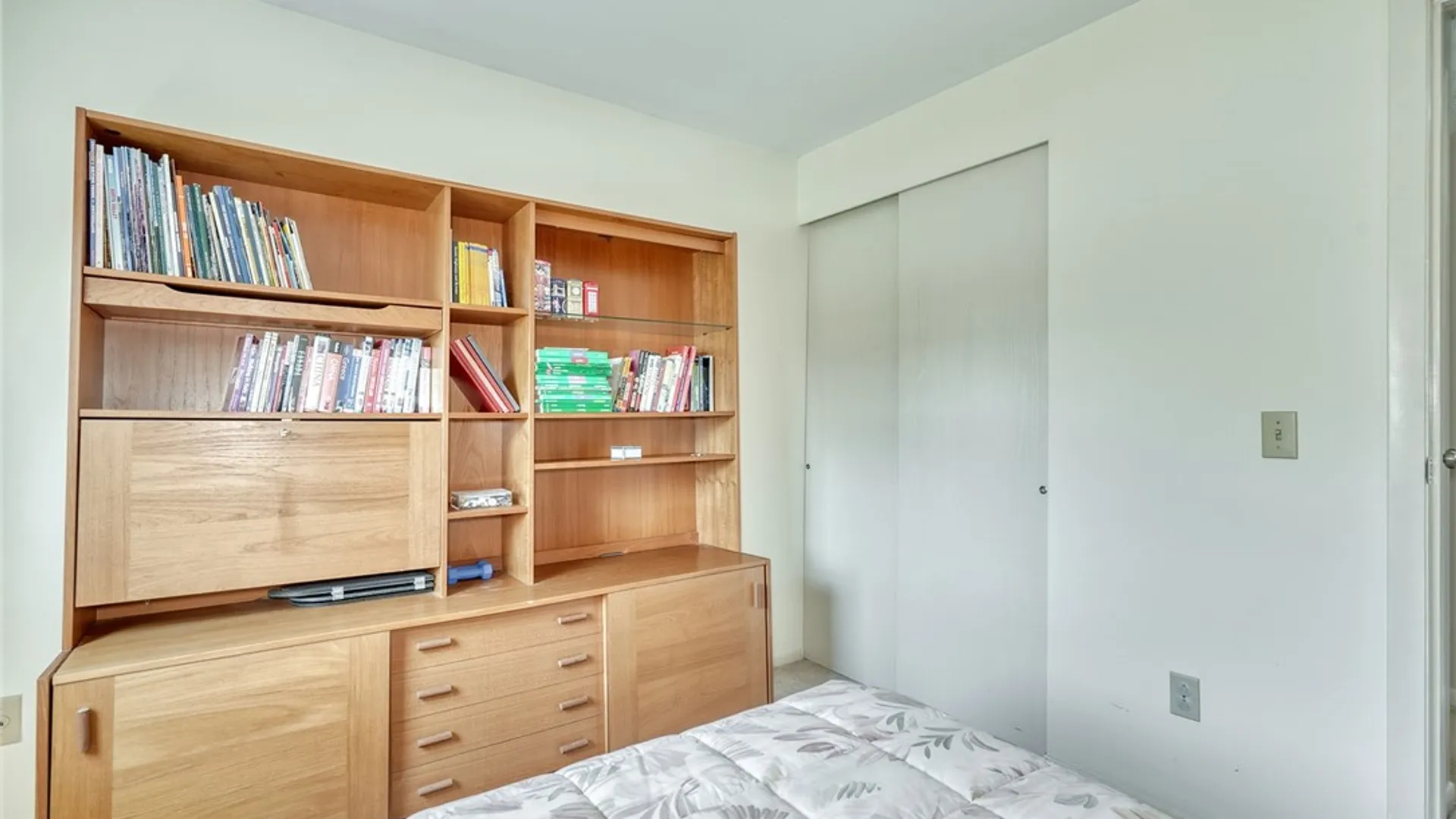 Property at 140 Rodney Lane, Penfield, NY 14625 32