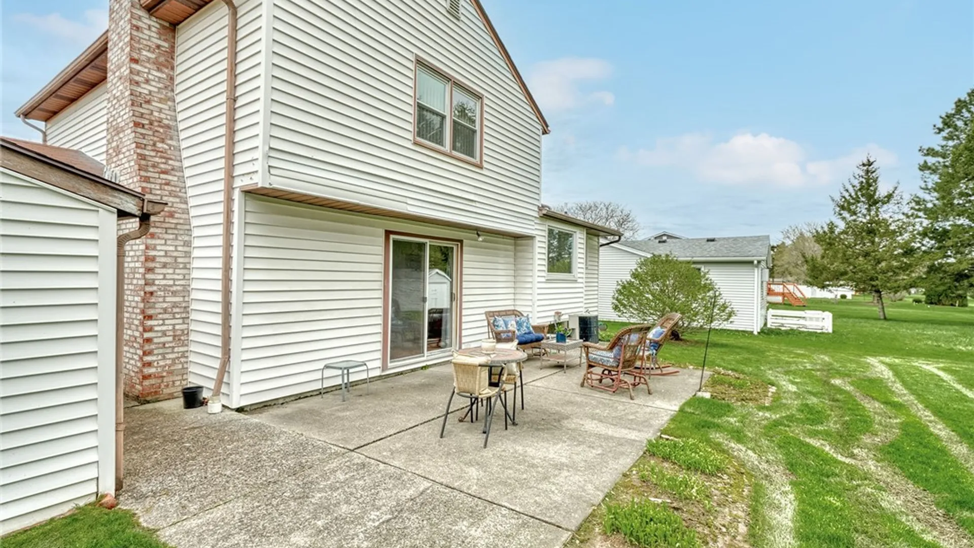 Property at 140 Rodney Lane, Penfield, NY 14625 41