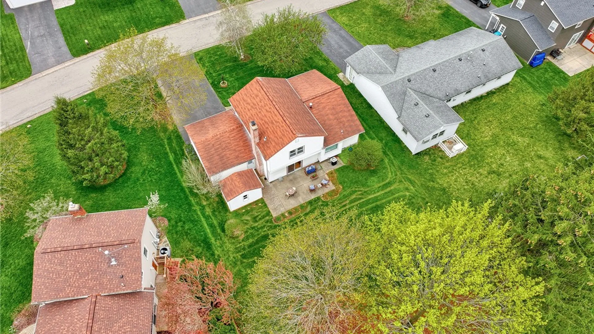 Property at 140 Rodney Lane, Penfield, NY 14625 47