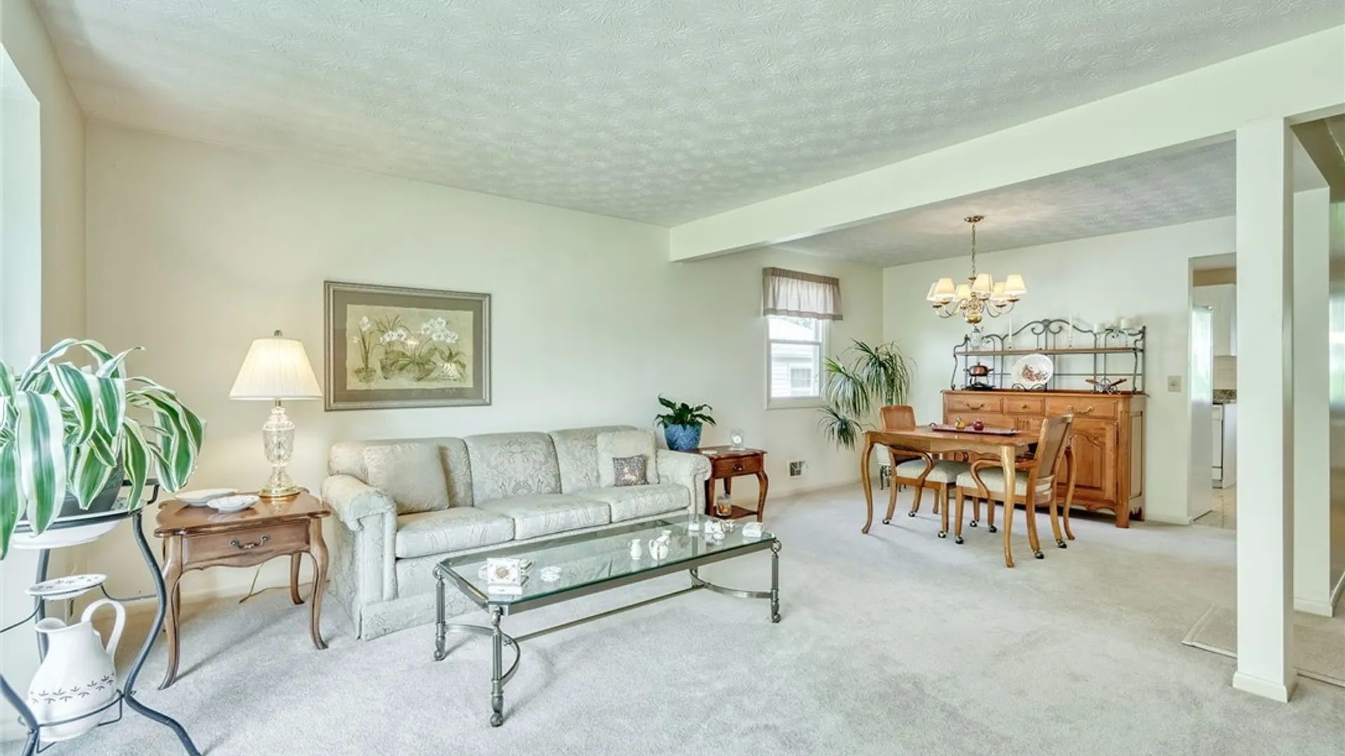 Property at 140 Rodney Lane, Penfield, NY 14625 7