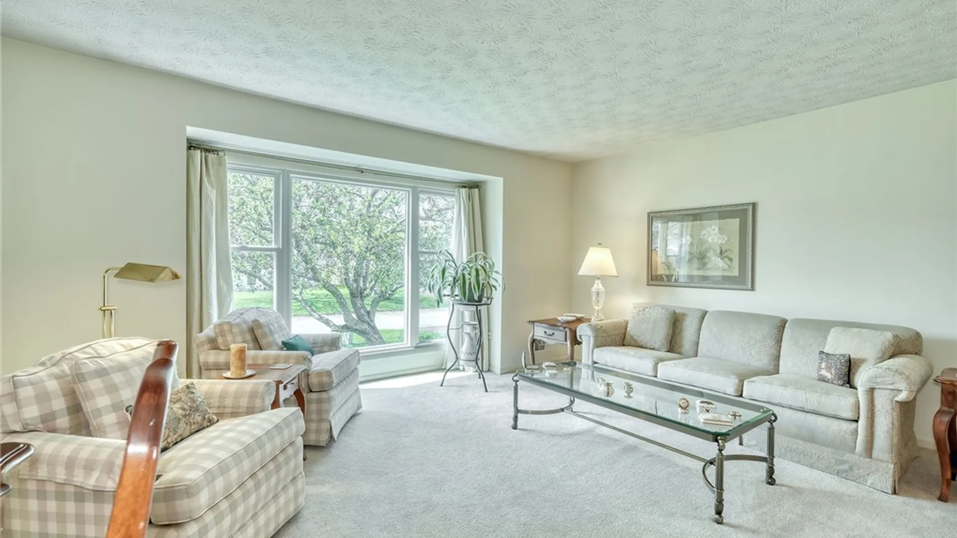 Property at 140 Rodney Lane, Penfield, NY 14625 8