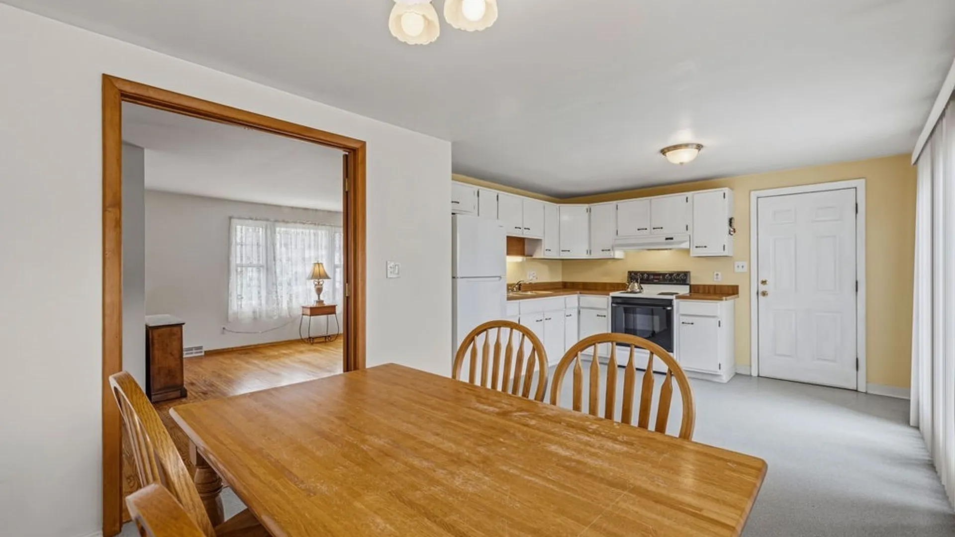 Property at 4839 Middleton Drive, Lockport Town, NY 14094 11