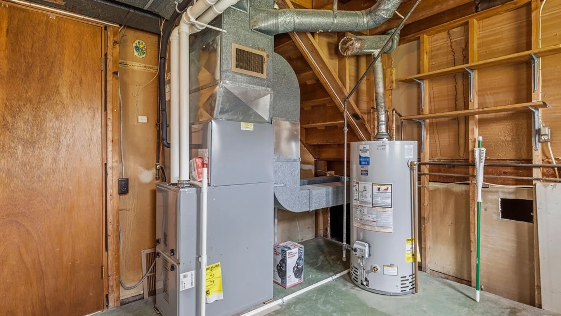 Property at 4839 Middleton Drive, Lockport Town, NY 14094 18