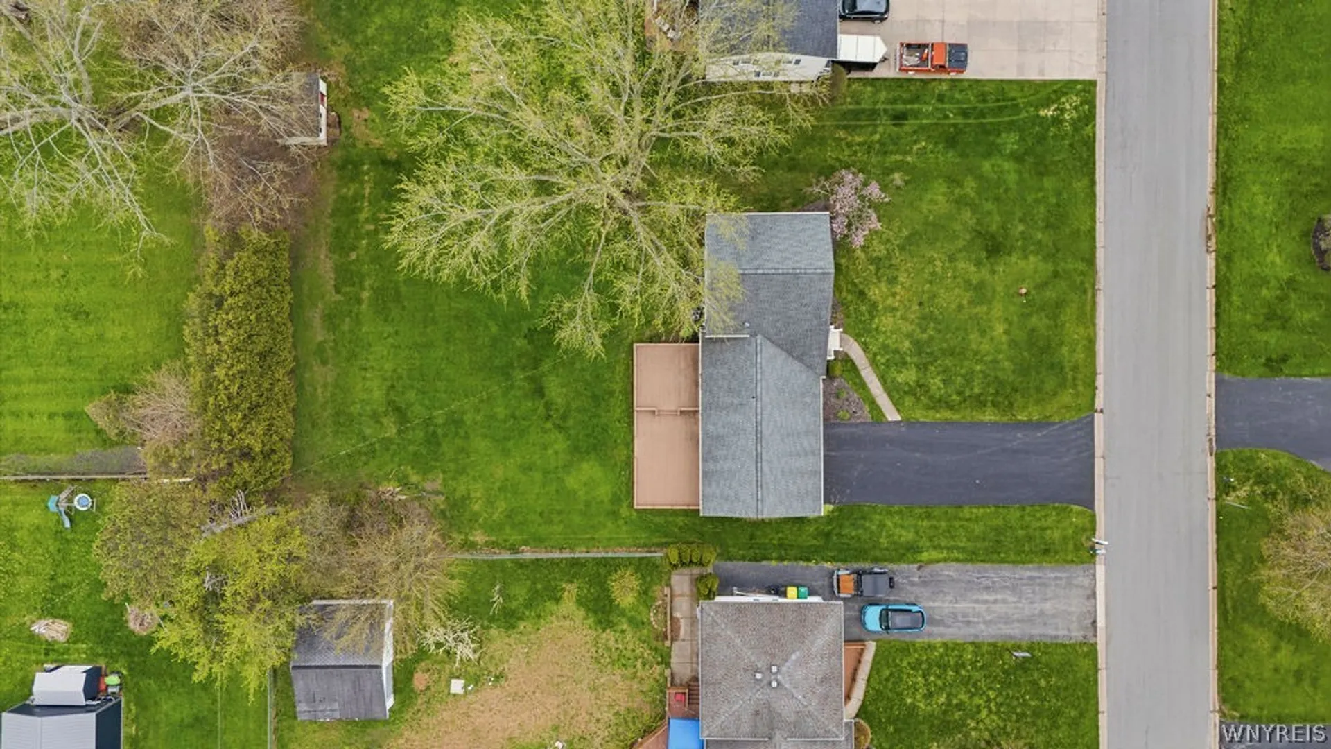 Property at 4839 Middleton Drive, Lockport Town, NY 14094 27