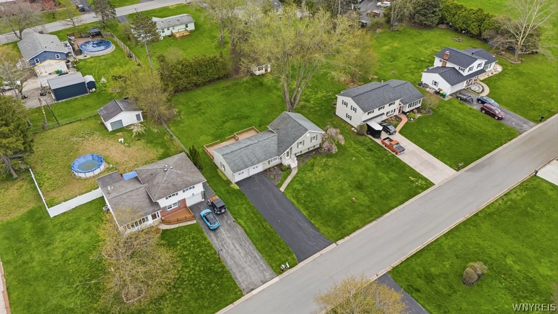 Property at 4839 Middleton Drive, Lockport Town, NY 14094 30