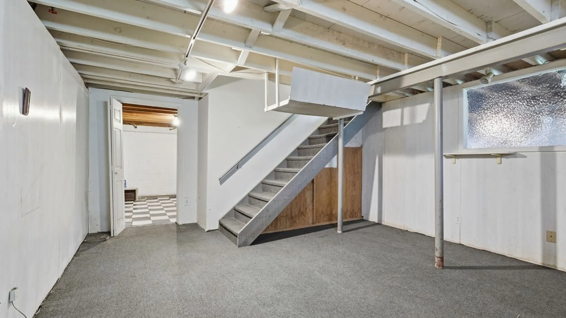 Property at 216 Cooper Lane, DeWitt, NY 13214 37