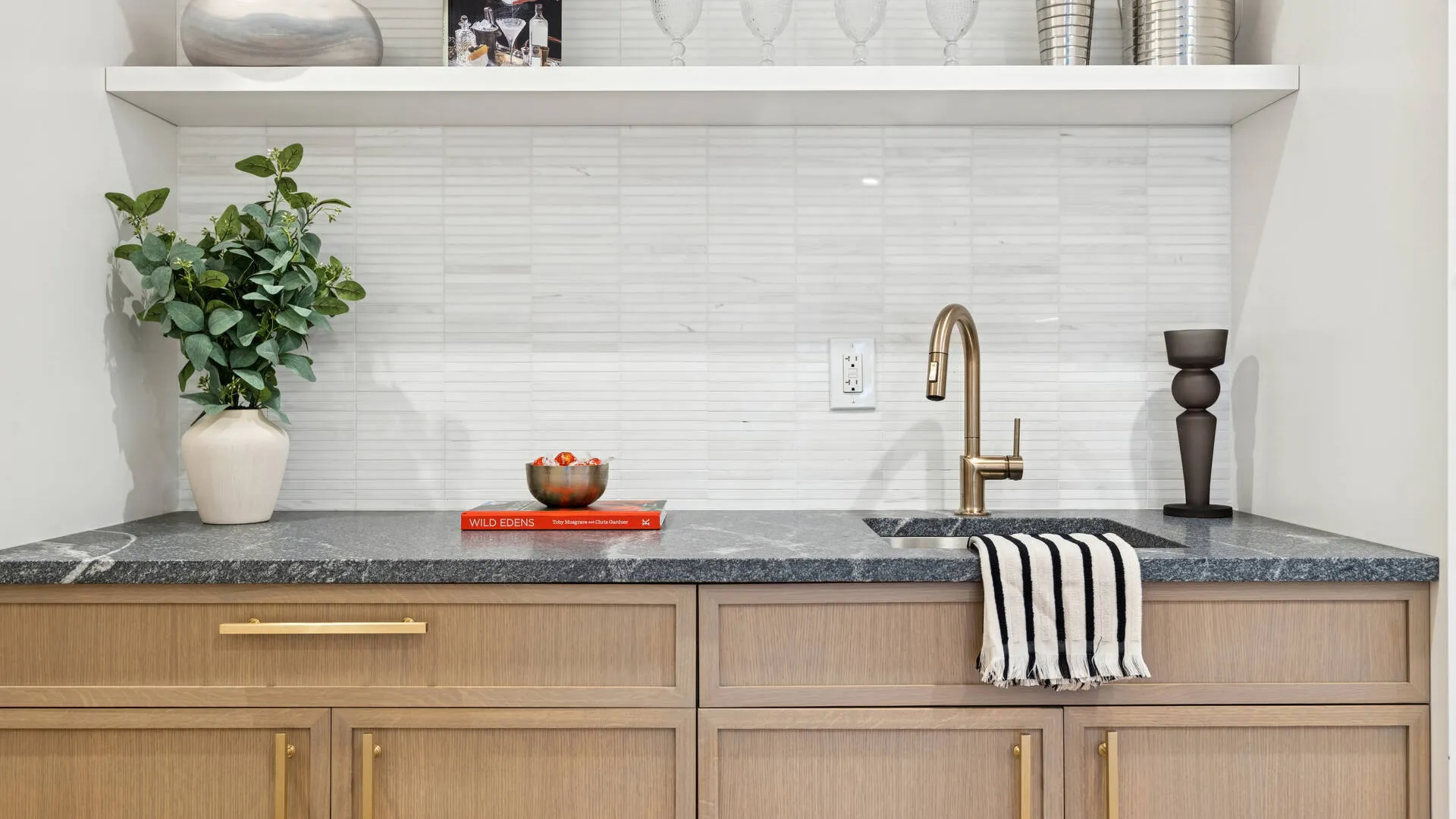 Property at 110 Crescent Ct, Wading River, NY 11792 23