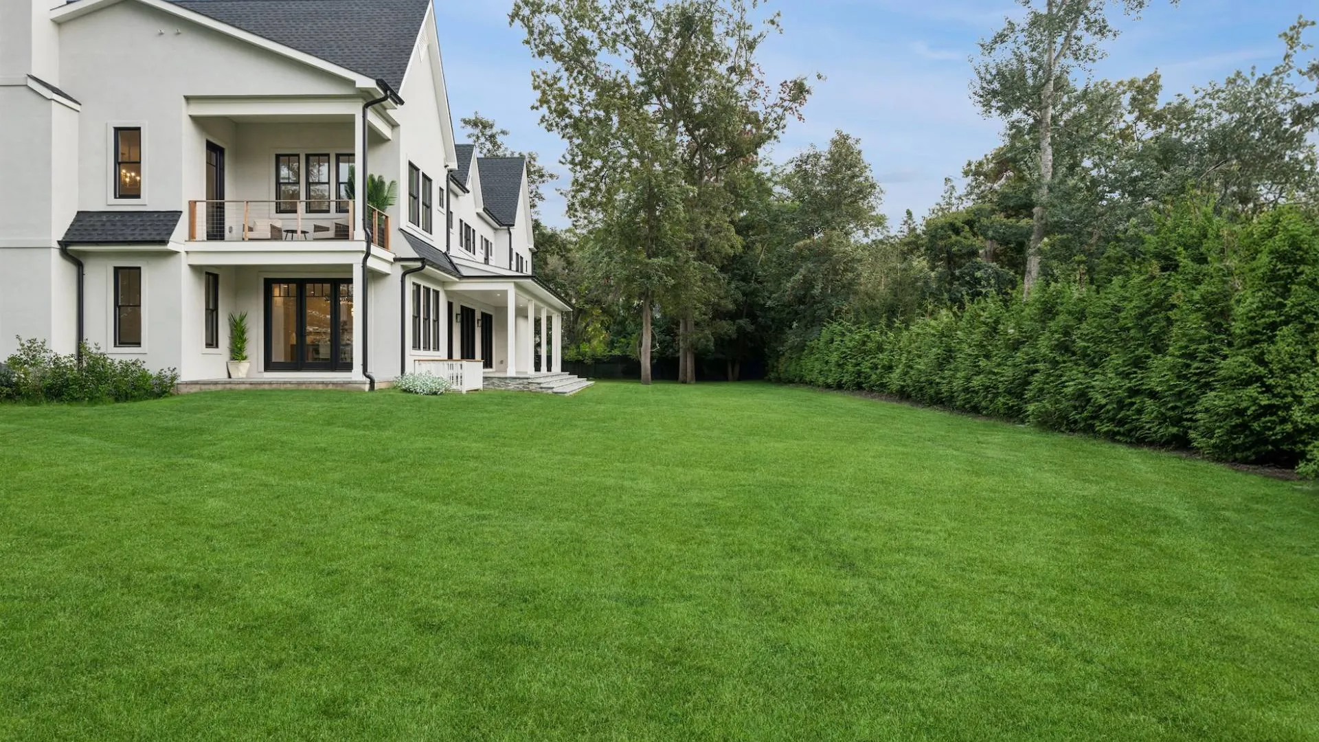 Property at 110 Crescent Ct, Wading River, NY 11792 4