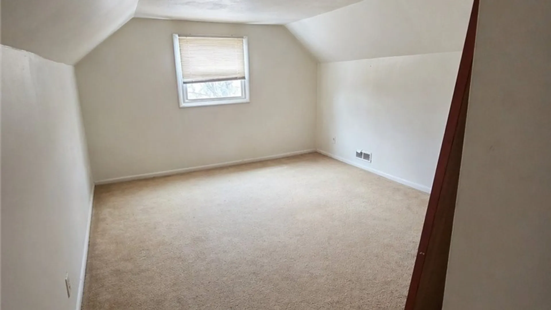 Property at 158 Merrimac Street, Buffalo, NY 14214 12